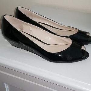Talbots Tiffi Black Patent Peep Toe Wedges 10D